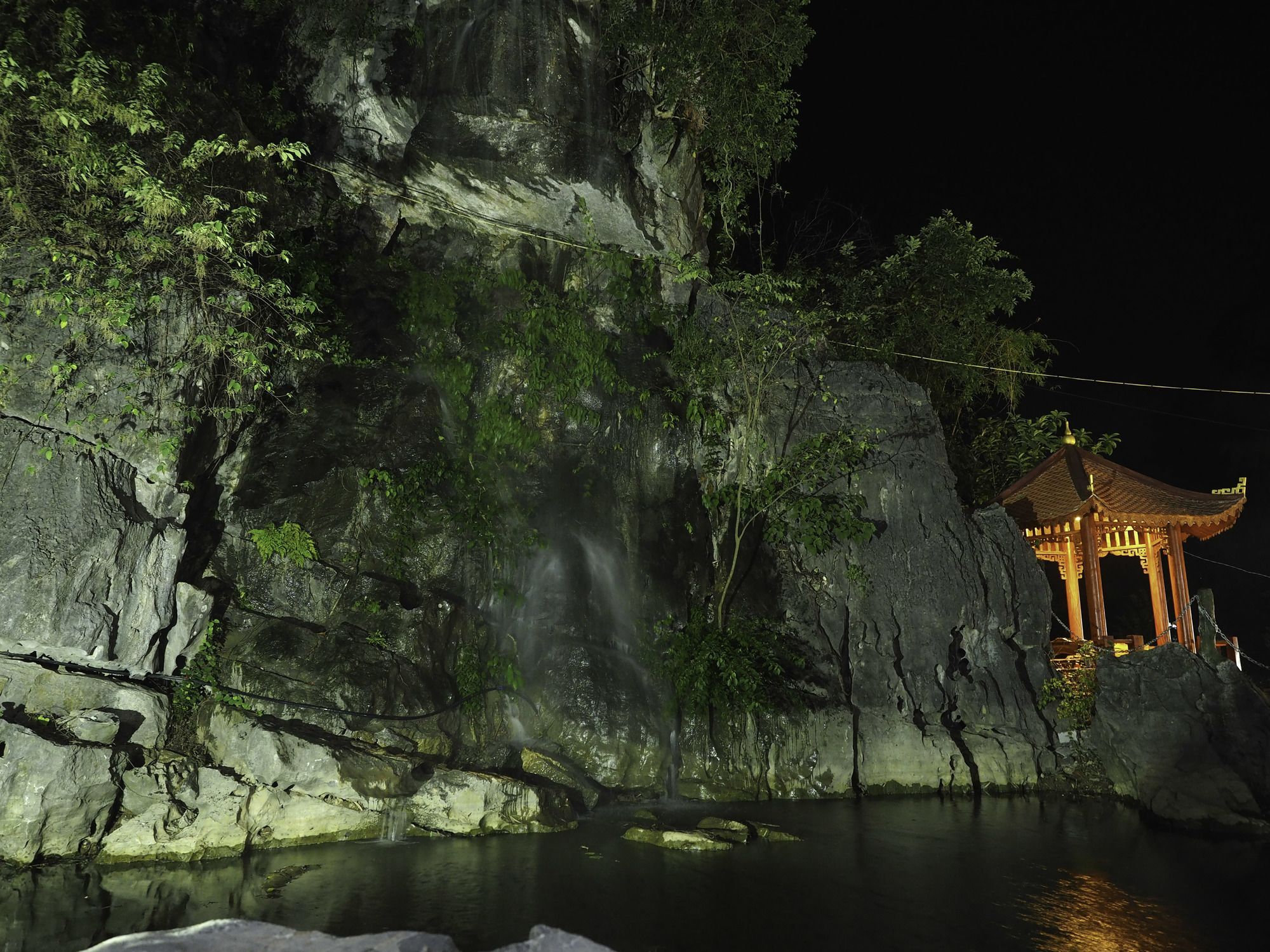 Trang An Heritage Garden Ниньбинь Экстерьер фото